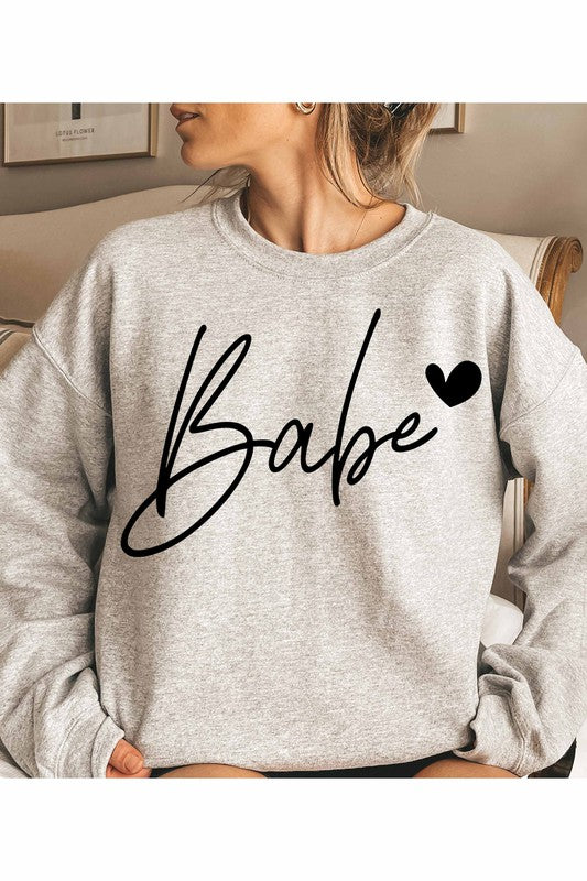 BABE GRAPHIC SWEATSHIRT